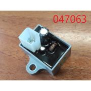 Реле зарядки АКБ SGG 2800(..)-8000(..) KM / Charging voltage regulator relay (04.06.35649-500002-00)